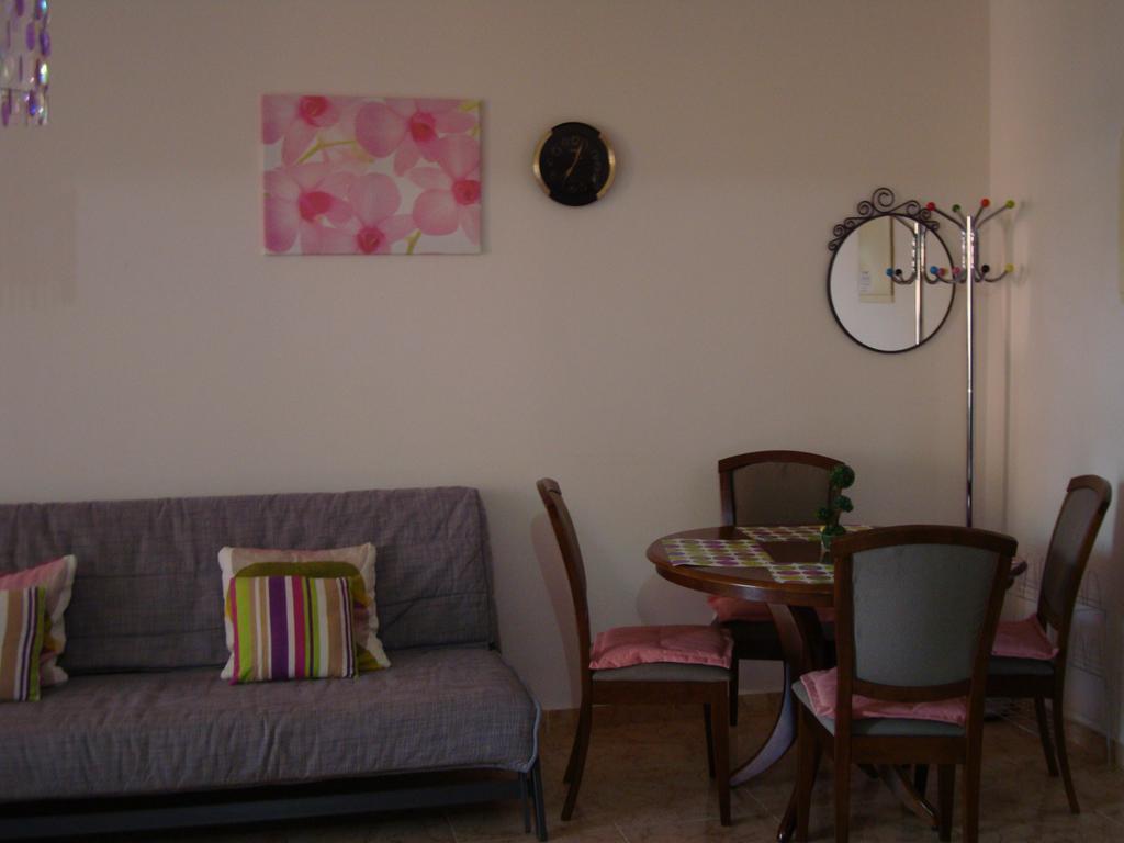 Danaos 2 Apartment *